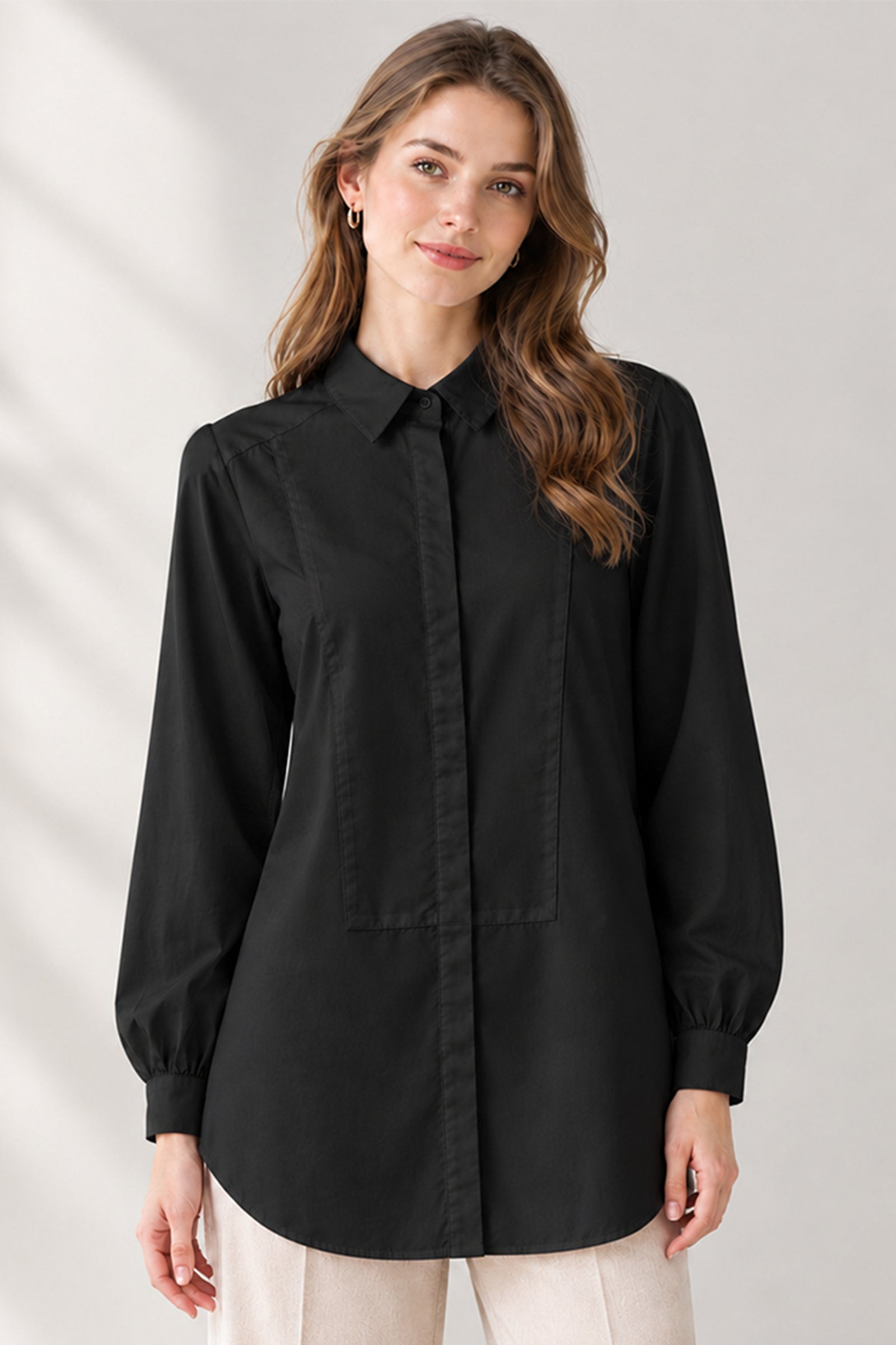 Office Blouse (Kemeja Hitam)