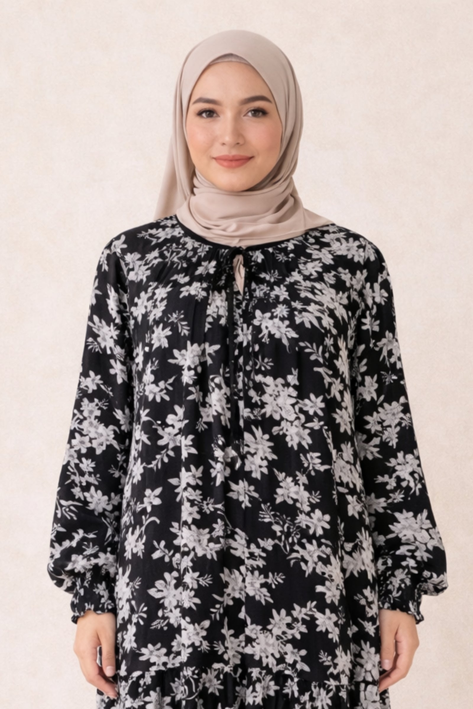 Ardhea Blouse & Skirt