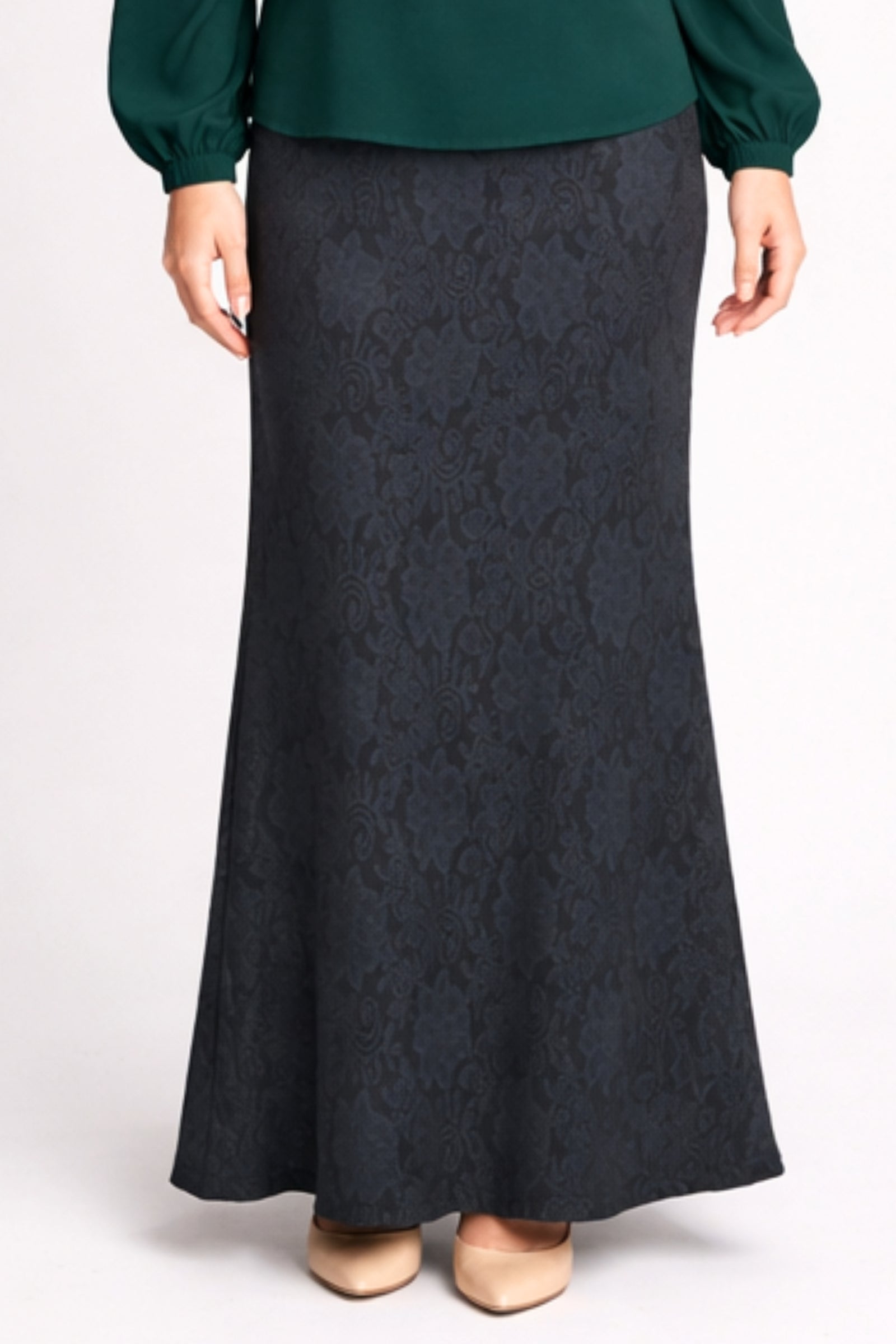 Esme Stretchable Skirt - Black