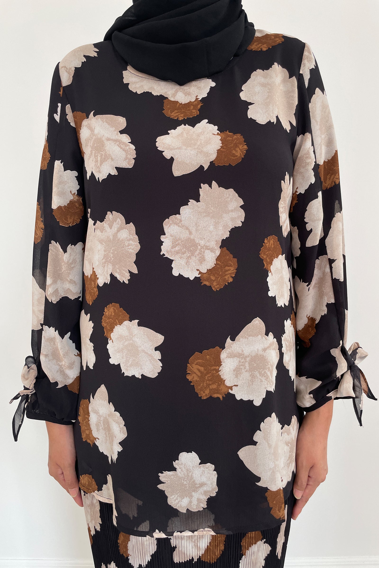 Mahiya Blouse